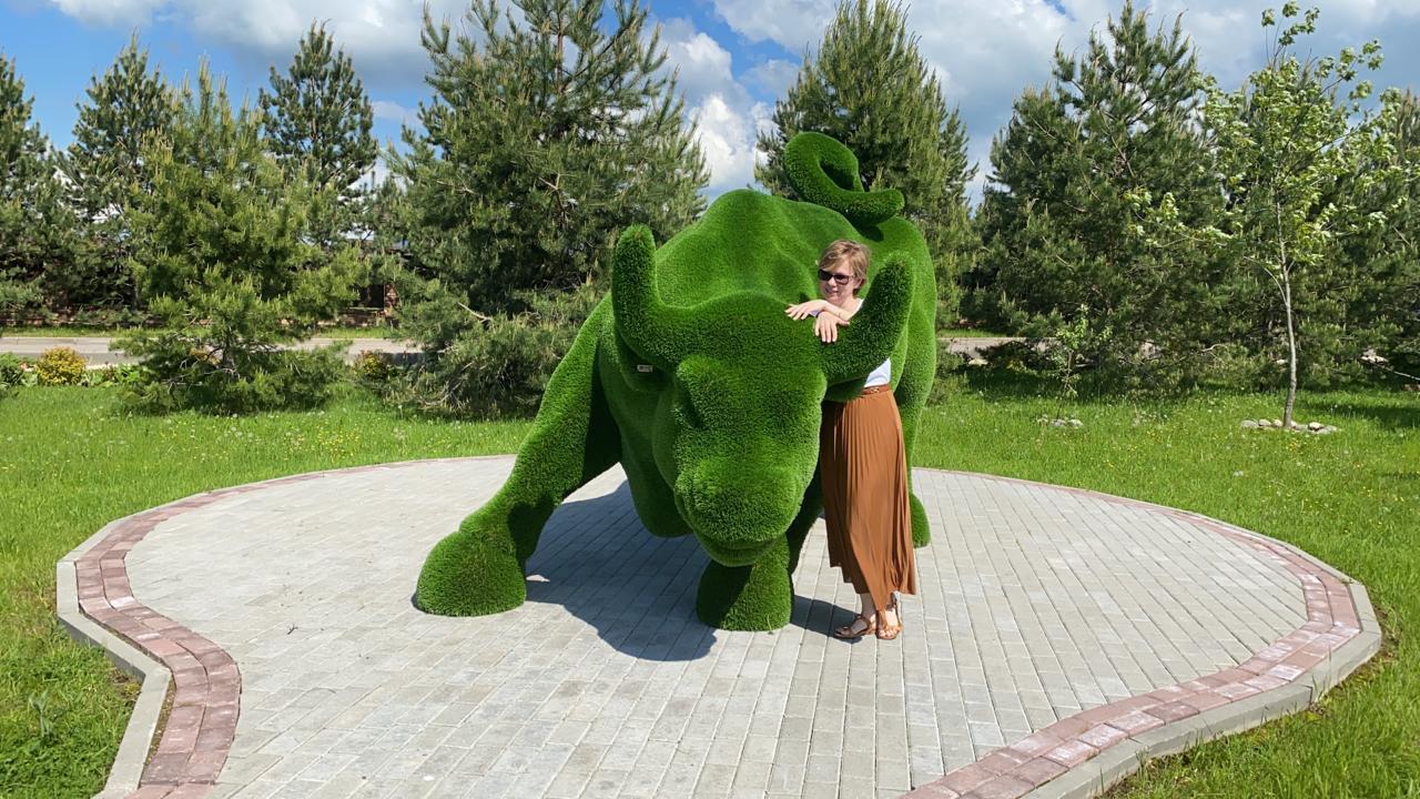 Парк Юрского периода в поселке Emerald Village