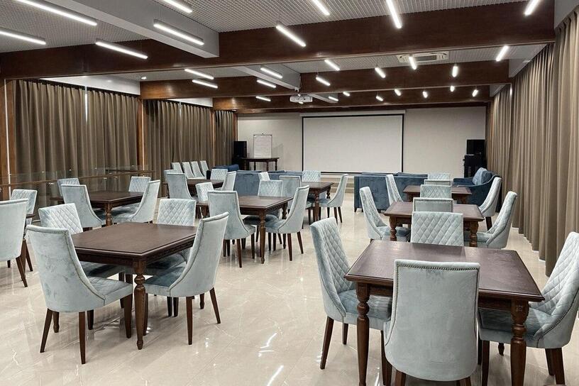 VIP кинотеатр в поселке Emerald Village