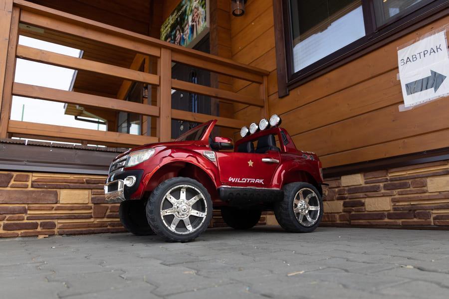 Детский клуб в поселке Emerald Village