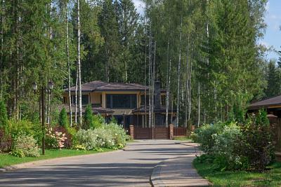 Галлерея поселка Emerald Village