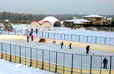 Хоккейная площадка в КП Emerald Village 